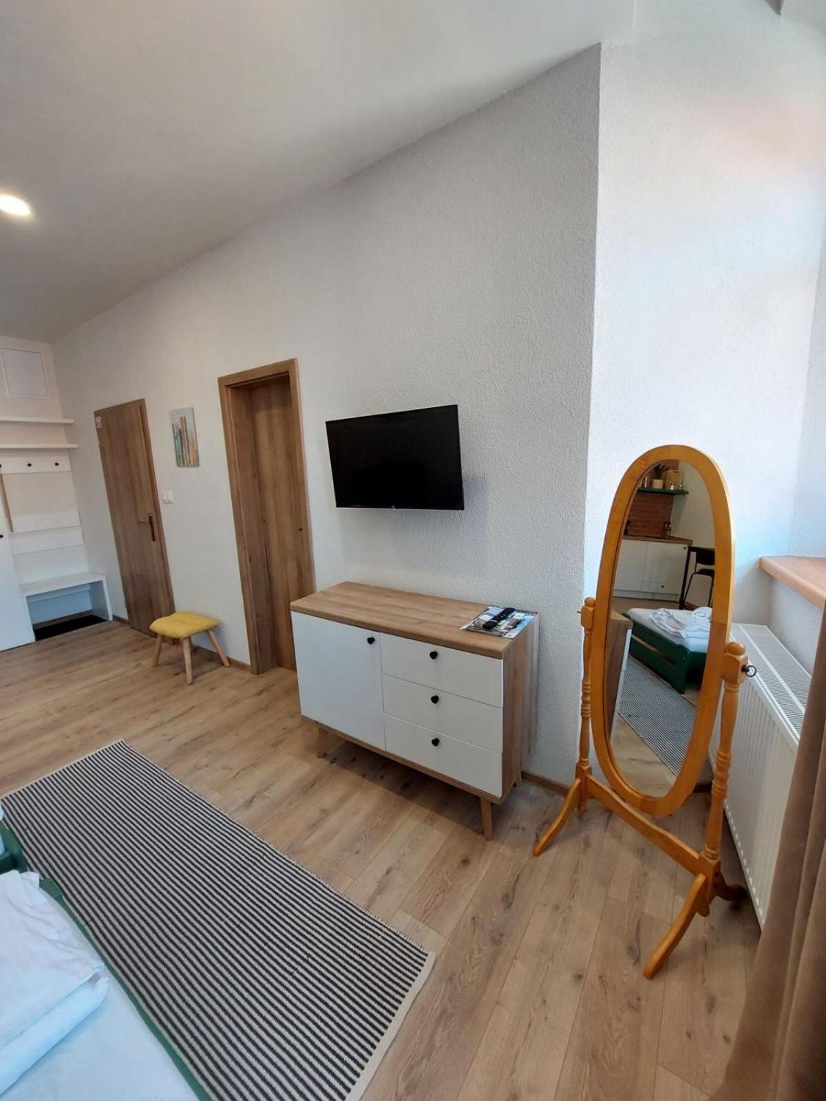 Alipoint Apartments Spišské Podhradie Kültér fotó